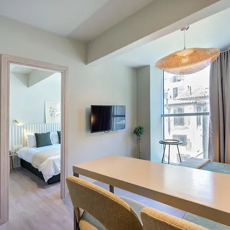 Aparthotel 9 Muses Exclusive In Syntagma